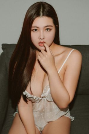 巨乳学院